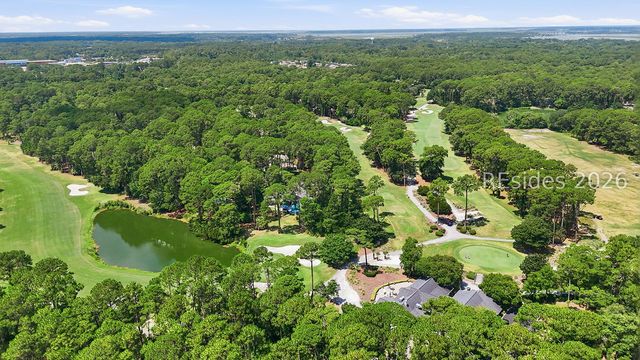 1 Sanderling Ln, Hilton Head Island, SC 29926