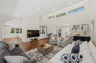 1 Sanderling Ln, Hilton Head Island, SC 29926