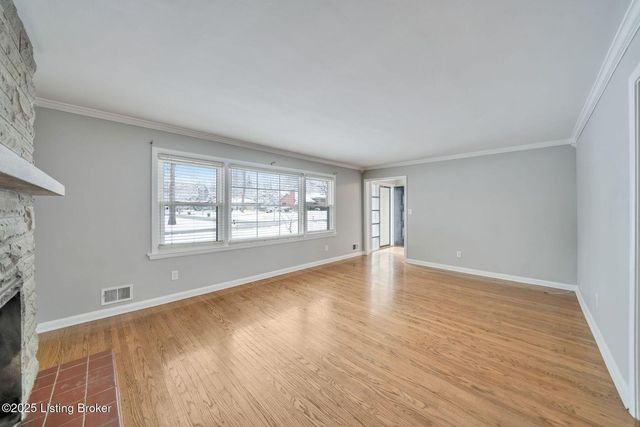 4324 Foeburn Ln, Louisville, KY 40207