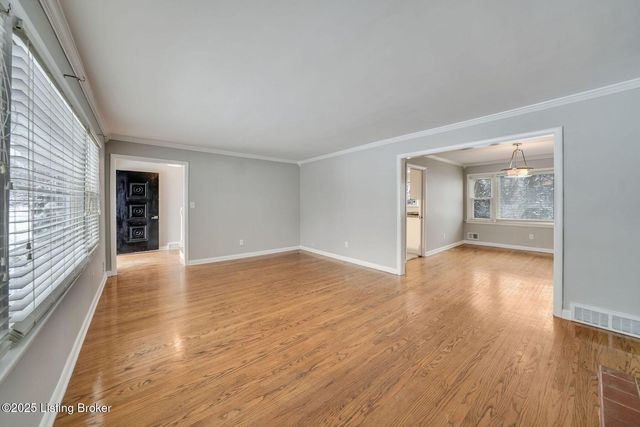 4324 Foeburn Ln, Louisville, KY 40207