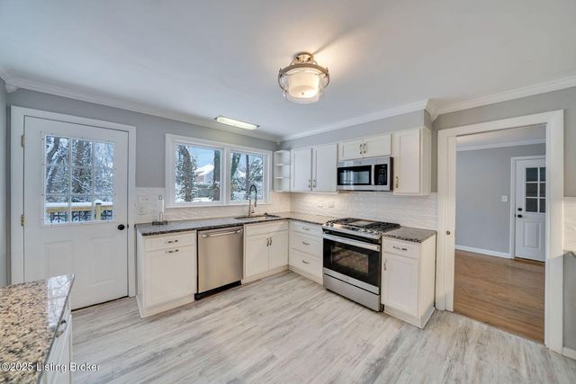 4324 Foeburn Ln, Louisville, KY 40207