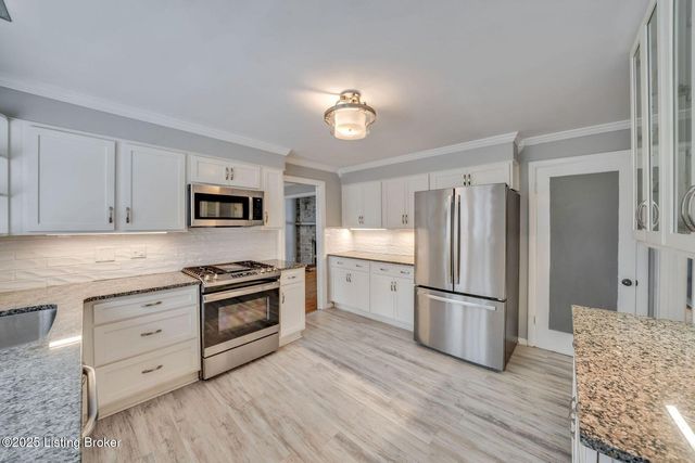 4324 Foeburn Ln, Louisville, KY 40207