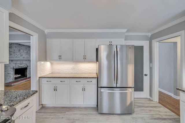 4324 Foeburn Ln, Louisville, KY 40207