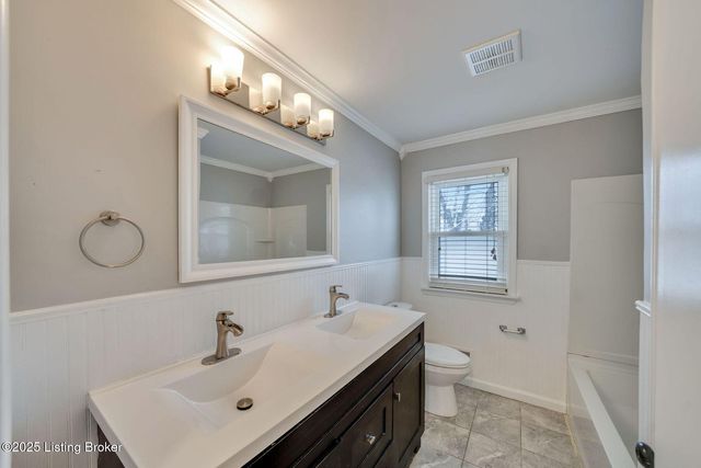 4324 Foeburn Ln, Louisville, KY 40207