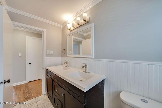 4324 Foeburn Ln, Louisville, KY 40207