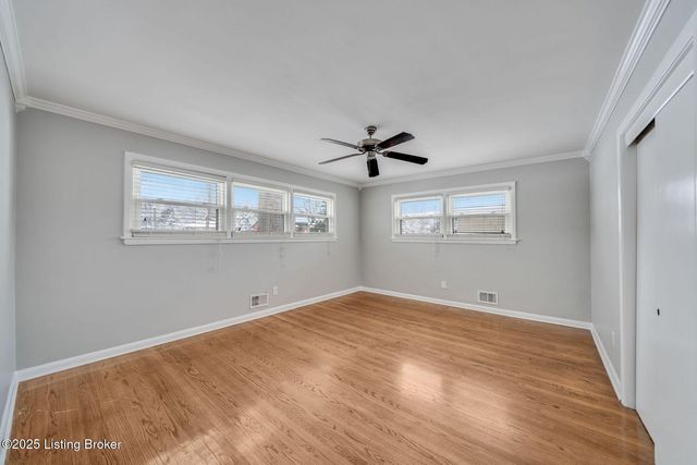 4324 Foeburn Ln, Louisville, KY 40207