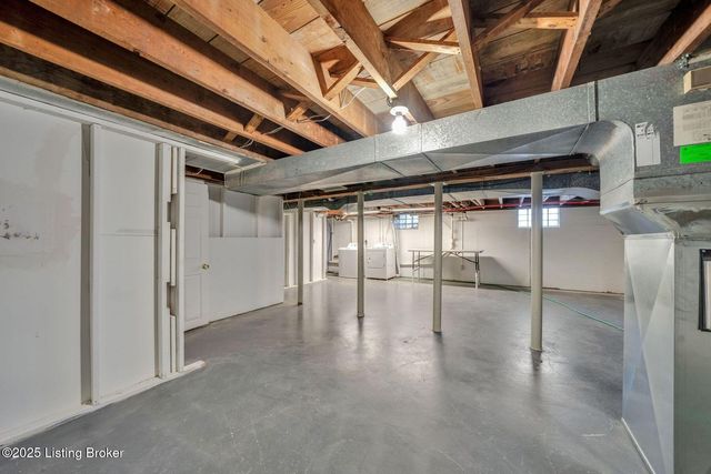 4324 Foeburn Ln, Louisville, KY 40207