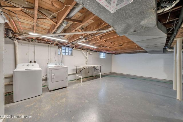 4324 Foeburn Ln, Louisville, KY 40207