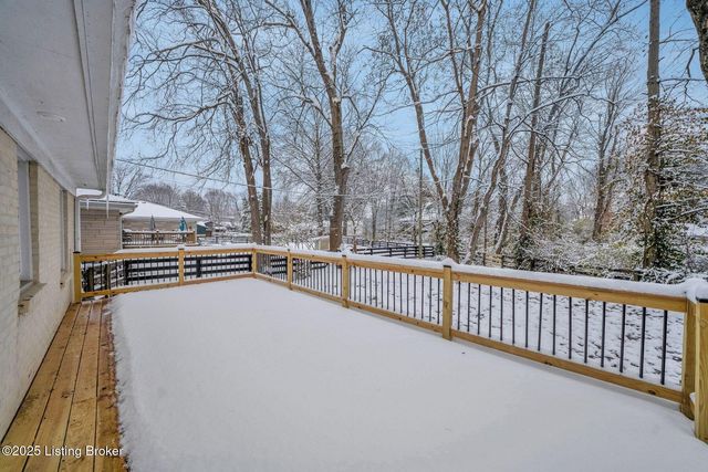 4324 Foeburn Ln, Louisville, KY 40207