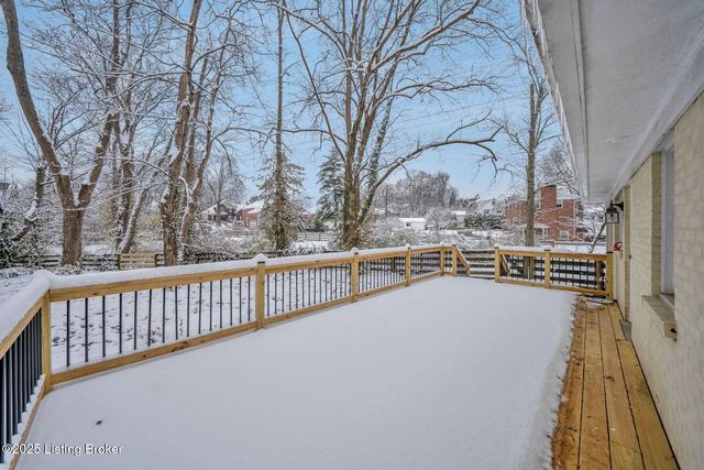 4324 Foeburn Ln, Louisville, KY 40207