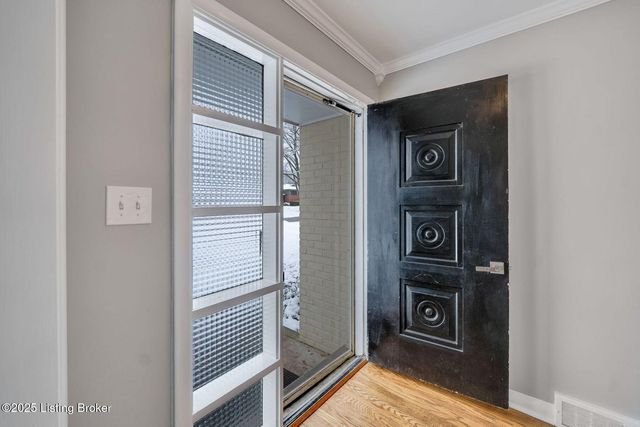 4324 Foeburn Ln, Louisville, KY 40207