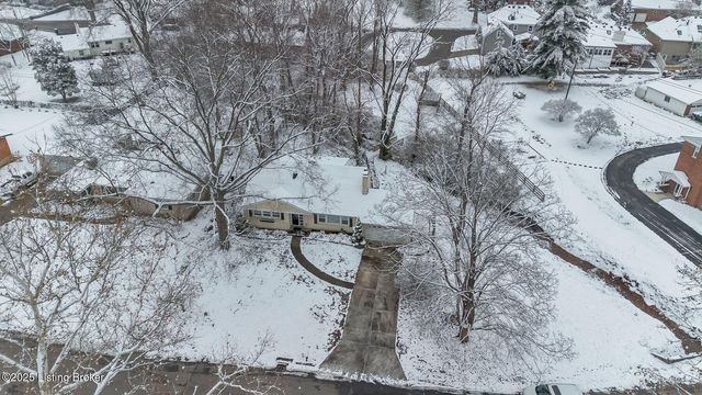 4324 Foeburn Ln, Louisville, KY 40207