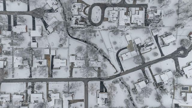 4324 Foeburn Ln, Louisville, KY 40207