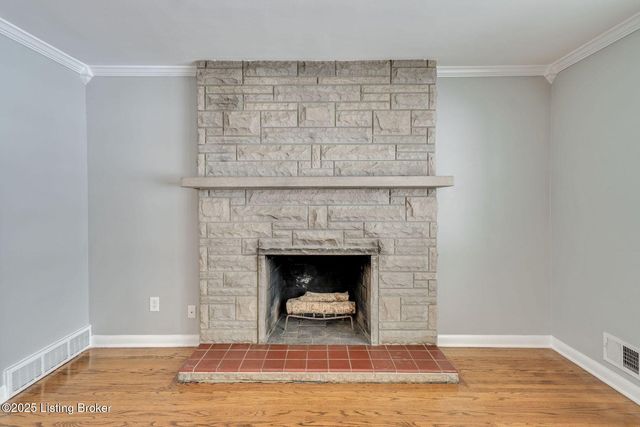 4324 Foeburn Ln, Louisville, KY 40207