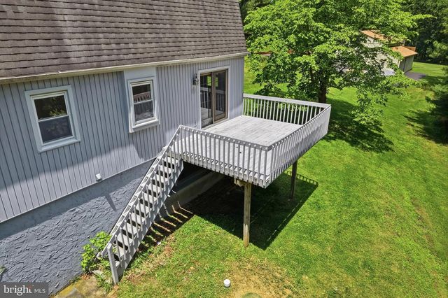 32 BECK RD, Coatesville, PA 19320