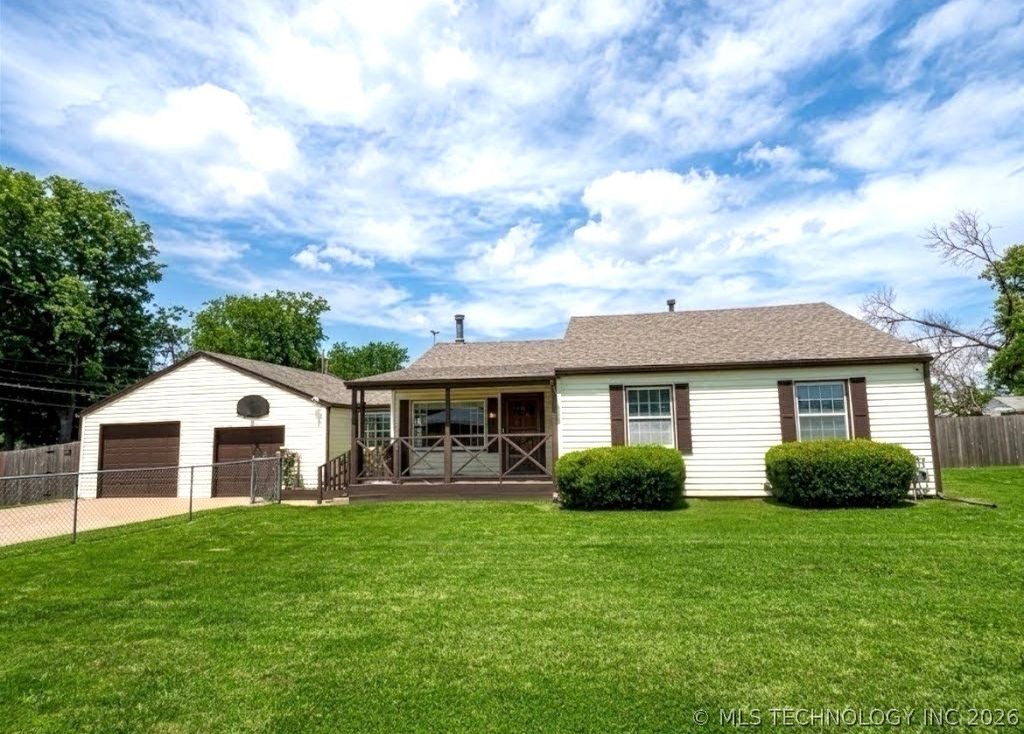 4318 Michigan Street, Bartlesville, OK 74006