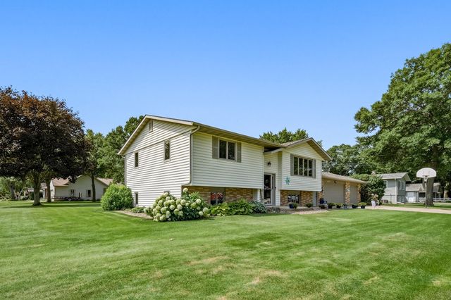 1401 Dover Street, Chippewa Falls, WI 54729