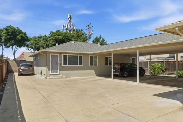 2447 Anna Drive, Santa Clara, CA 95050