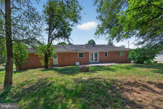 142 TAMMY LN, Martinsburg, WV 25405