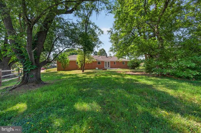 142 TAMMY LN, Martinsburg, WV 25405