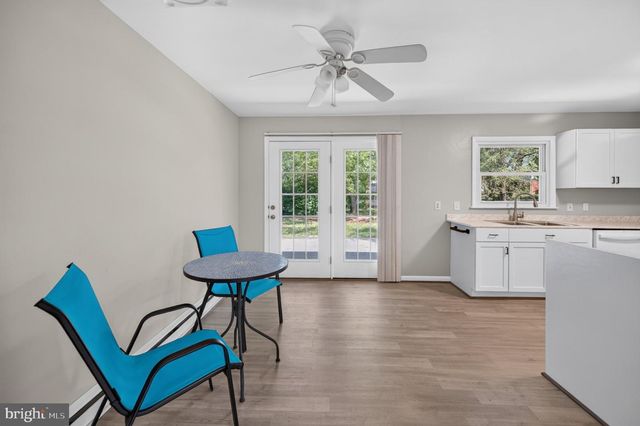 142 TAMMY LN, Martinsburg, WV 25405