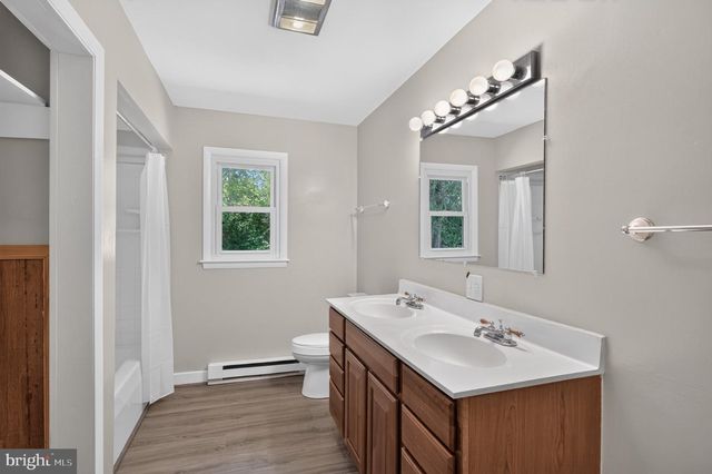142 TAMMY LN, Martinsburg, WV 25405