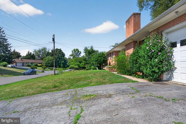 142 TAMMY LN, Martinsburg, WV 25405
