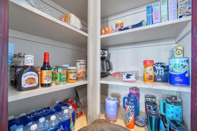 21321 E 1290 Road, Sentinel, OK 73664