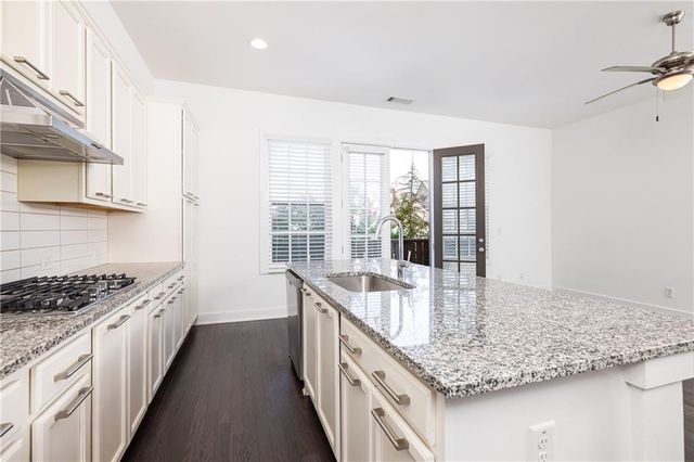 6678 Cadence Boulevard 74, Sandy Springs, GA 30328
