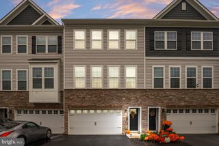 472 MONTE FARM RD, Mount Laurel, NJ 08054