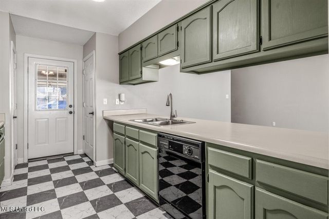 270 Gaslight Cove, Hernando, MS 38632