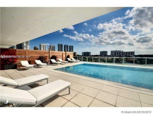 400 Sunny Isles Blvd 819, Sunny Isles Beach, FL 33160
