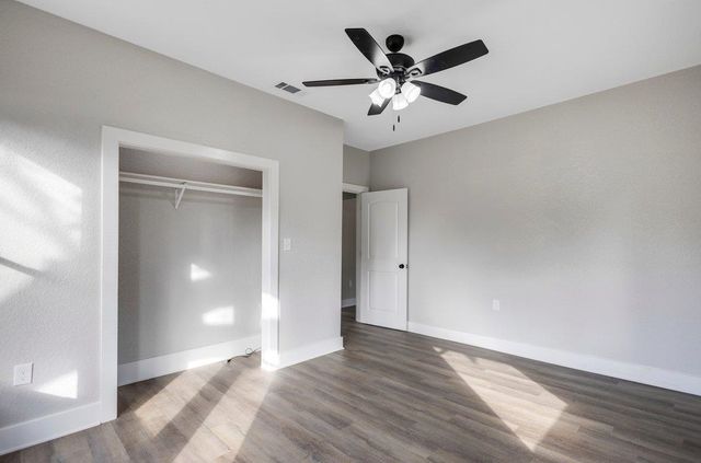 301 S Ponsard, Troup, TX 75789