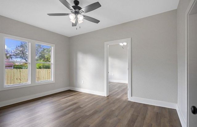 301 S Ponsard, Troup, TX 75789