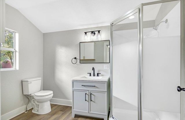 301 S Ponsard, Troup, TX 75789