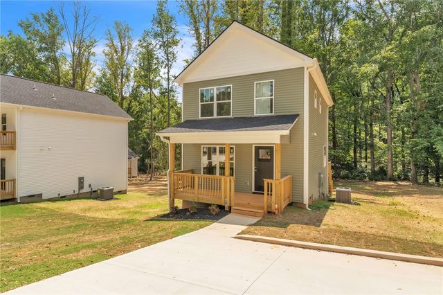 400 Woodland Circle, Belton, SC 29627
