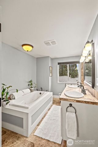 2902 N Orchard, Tacoma, WA 98407
