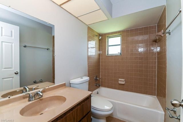 3105 SE 8th AVE, Cape Coral, FL 33904