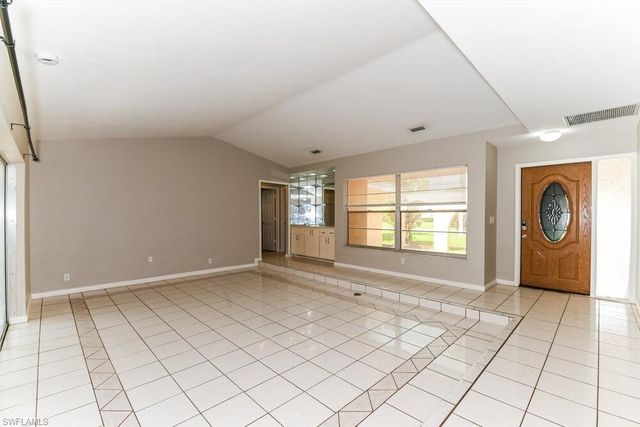 3105 SE 8th AVE, Cape Coral, FL 33904