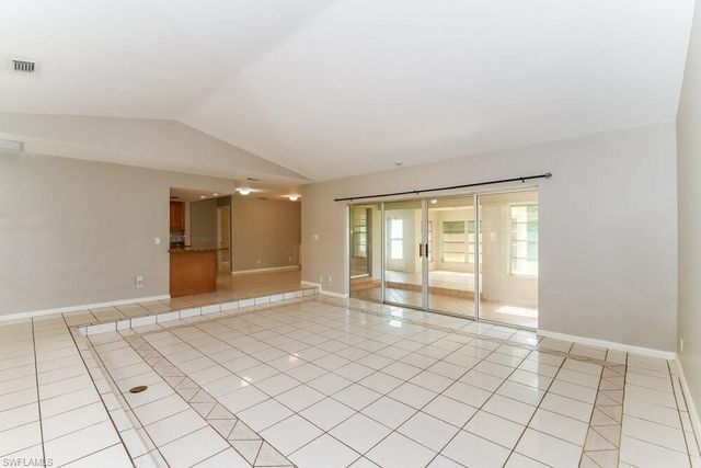 3105 SE 8th AVE, Cape Coral, FL 33904
