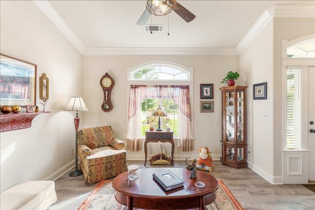 4302 Yellowstone Drive, Redding, CA 96002