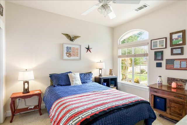 4302 Yellowstone Drive, Redding, CA 96002