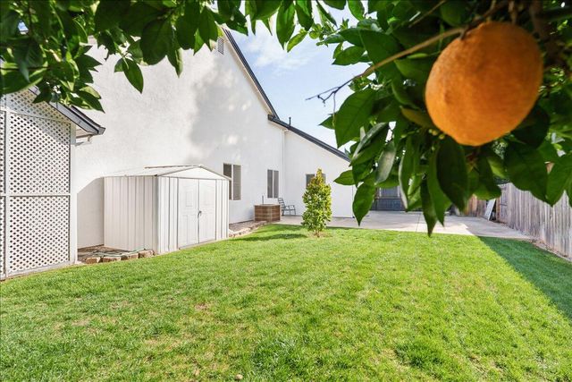 4302 Yellowstone Drive, Redding, CA 96002