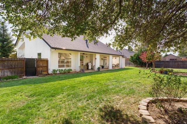 4302 Yellowstone Drive, Redding, CA 96002