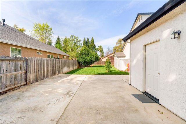 4302 Yellowstone Drive, Redding, CA 96002