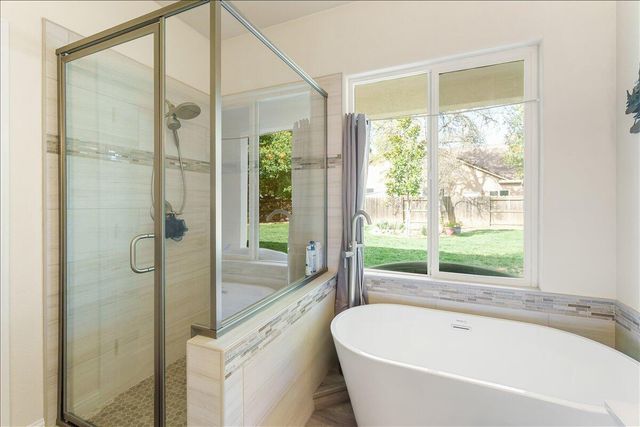 4302 Yellowstone Drive, Redding, CA 96002