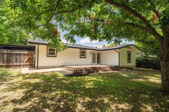1613 Glencrest DR, Austin, TX 78723