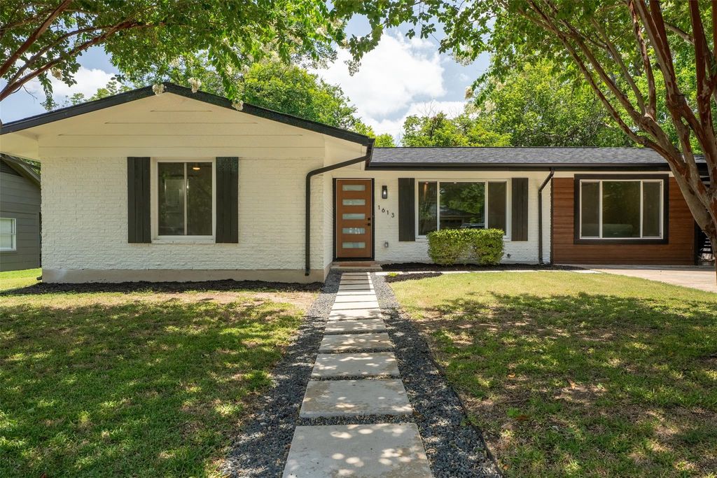 1613 Glencrest DR, Austin, TX 78723
