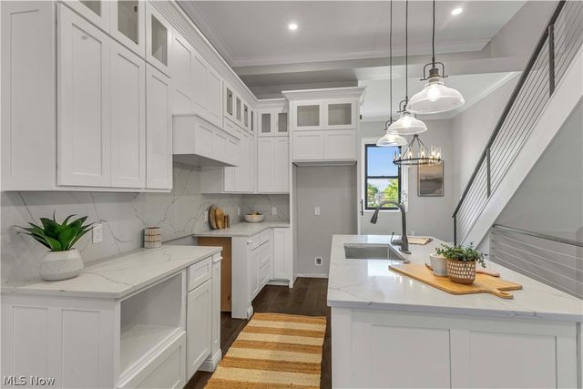 2130 W 42nd Street 2, Cleveland, OH 44113