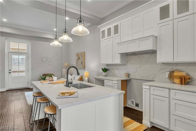 2130 W 42nd Street 2, Cleveland, OH 44113